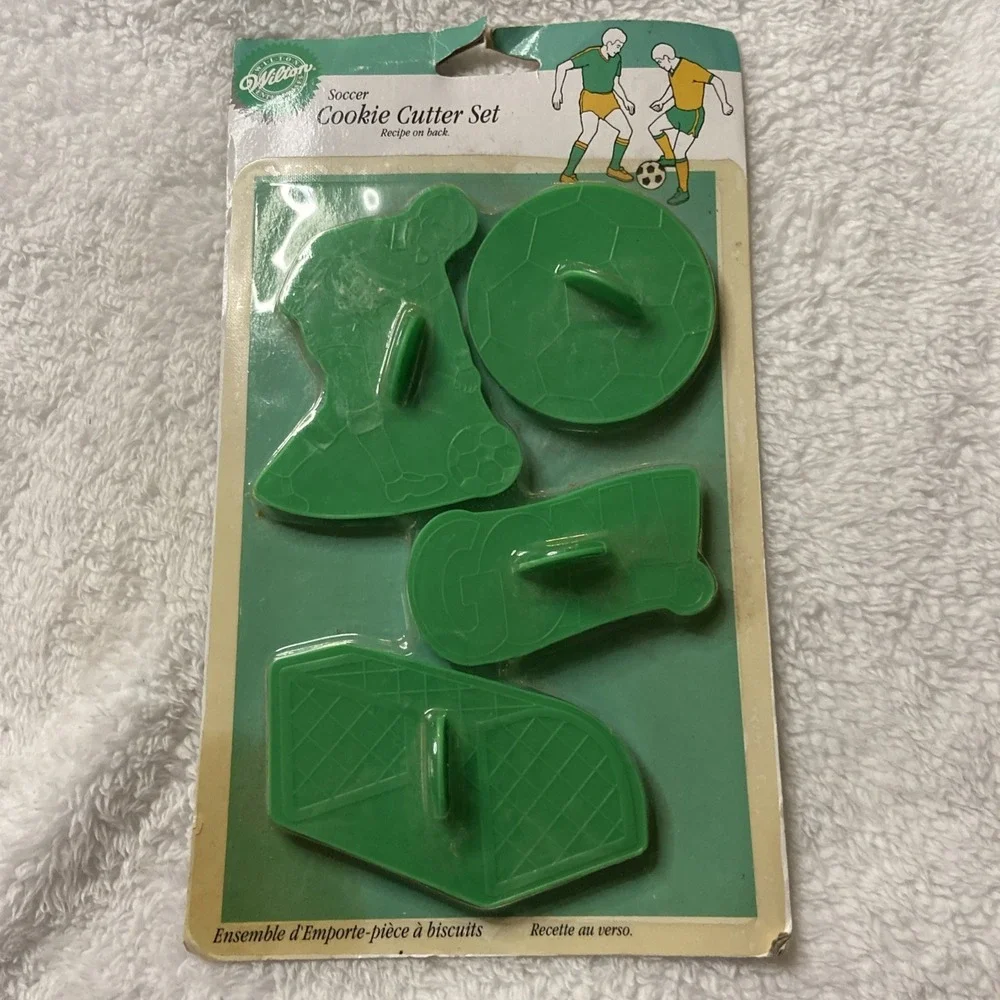 Wilton Soccer Cookie Cutter Set Sealed NIP NOS 1996 Vintage Sports Goal Ball